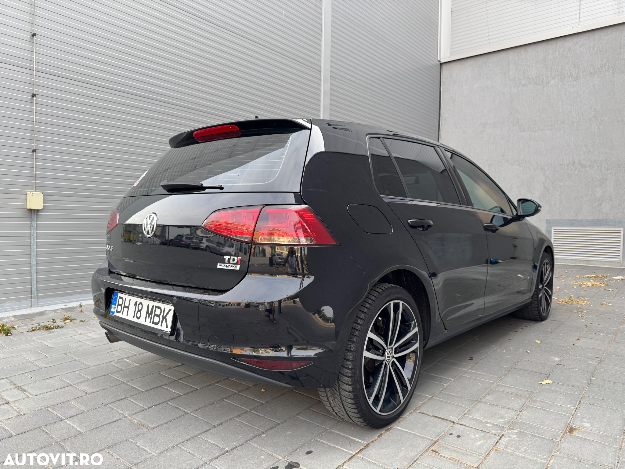 Volkswagen Golf 1.6 TDI (BlueMotion Technology) Comfortline - 31