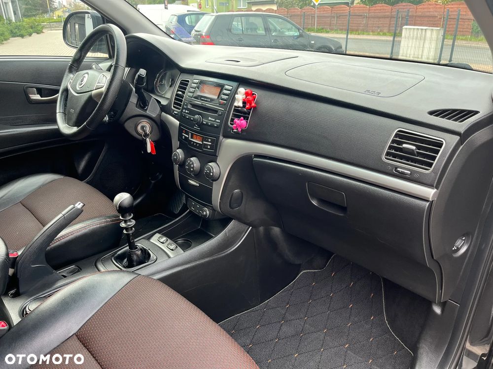 SsangYong/KGM Korando 2.0 Eco e-XDi DPF 4WD Quartz - 23