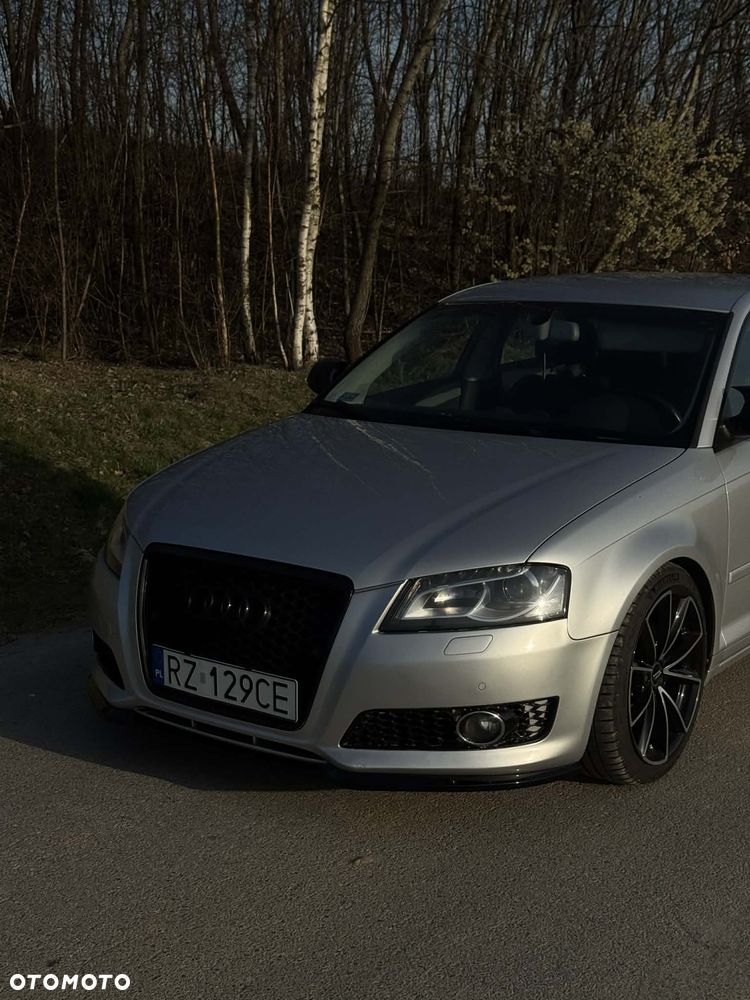 Audi A3 Sportback 2.0 TFSI quattro S tronic Ambition - 4