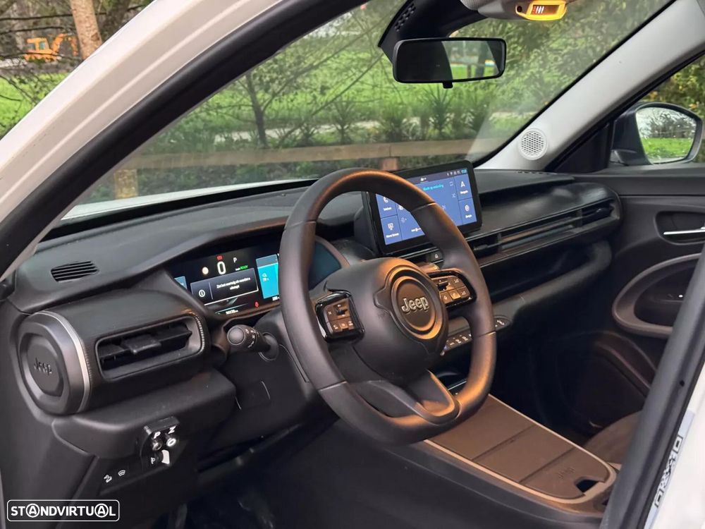 Jeep Avenger 54 kWh Longitude - 20