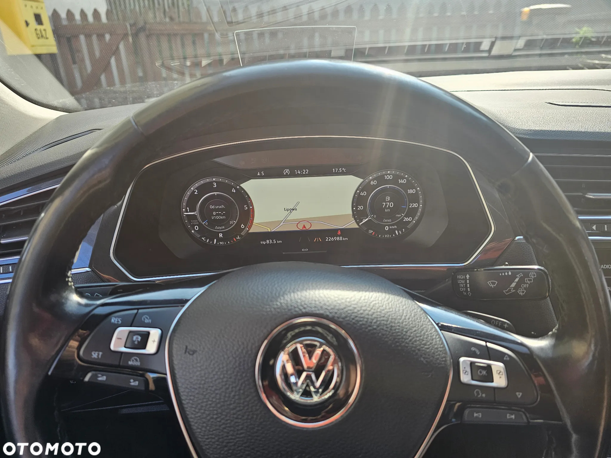 Volkswagen Tiguan Allspace - 15