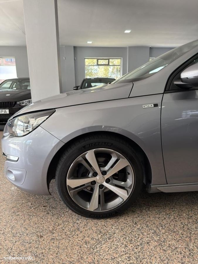Peugeot 308 SW 1.6 BlueHDi Allure J17 - 29