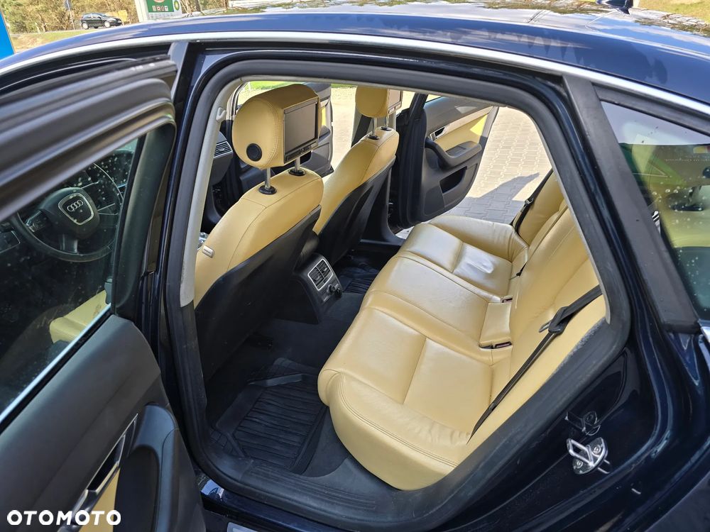 Audi A6 Limousine 2.4 - 9