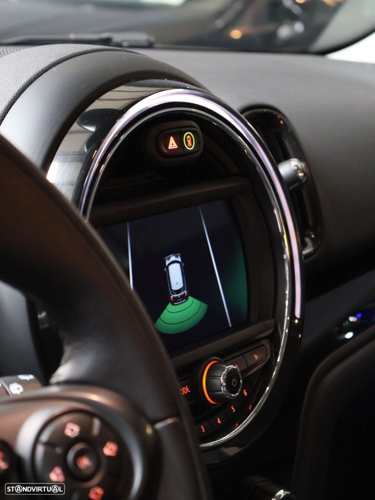 MINI Countryman Cooper SE ALL4 Auto - 23