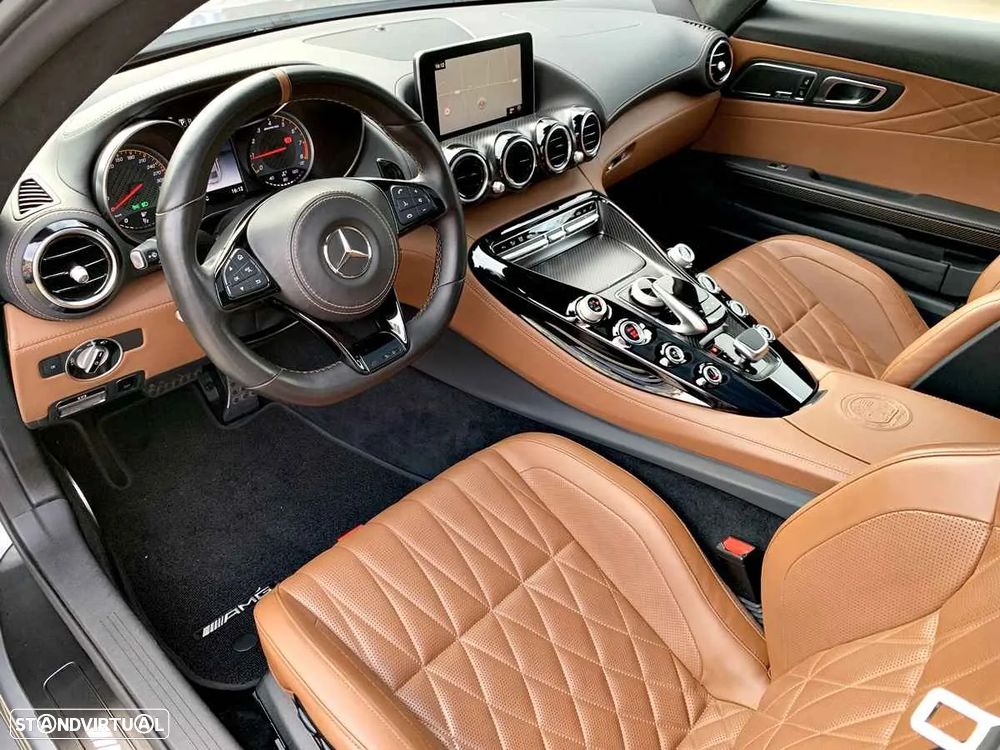 Mercedes-Benz AMG GT S - 9