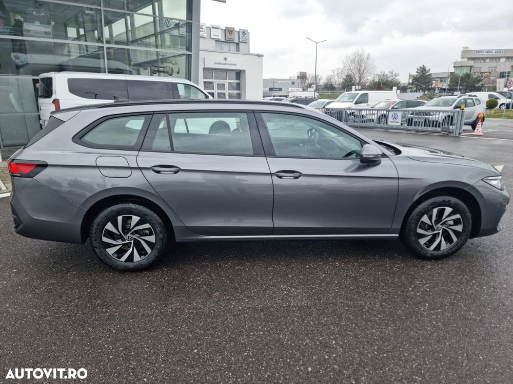 Volkswagen Passat 1.5 e-TSI OPF DSG - 12