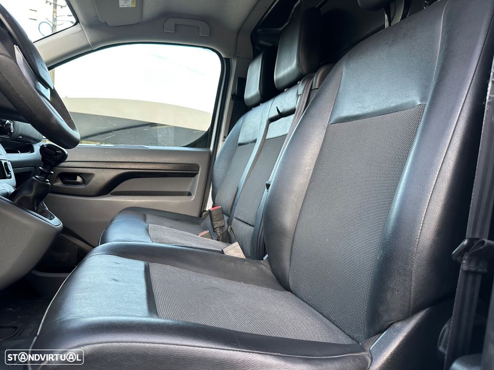 Peugeot EXPERT 2.0 HDI 120cv 3 Lugares  GPS - 18