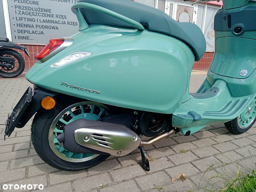 Vespa Primavera - 7