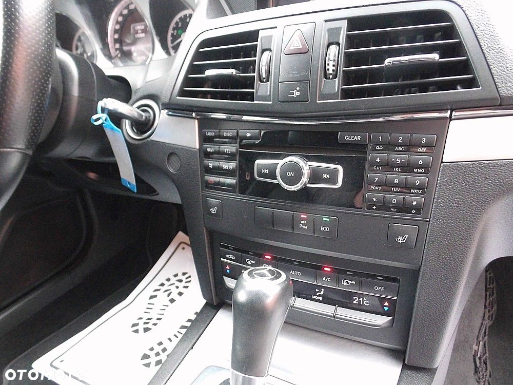 Mercedes-Benz Klasa E 200 CGI BlueEFFICIENCY Automatik Avantgarde - 20
