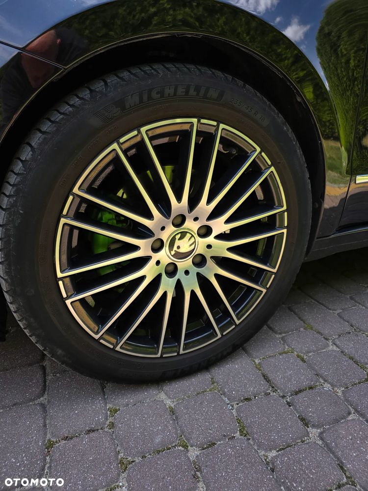 Skoda Superb 2.0 TDI Elegance DSG - 13
