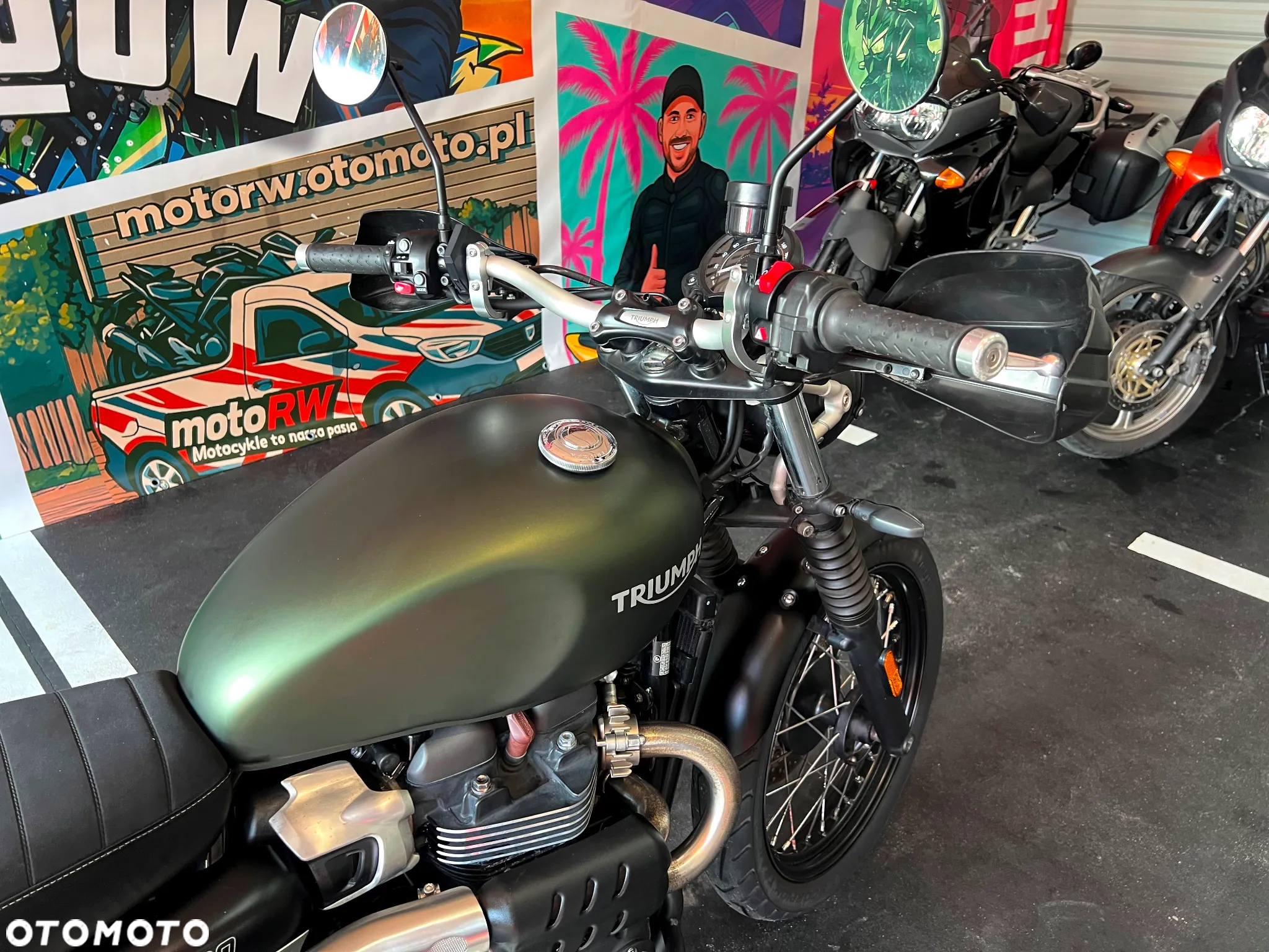 Triumph Scrambler - 11