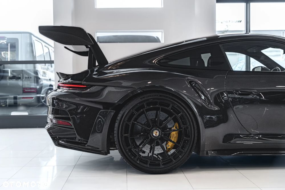 Porsche 911 Turbo S - 16