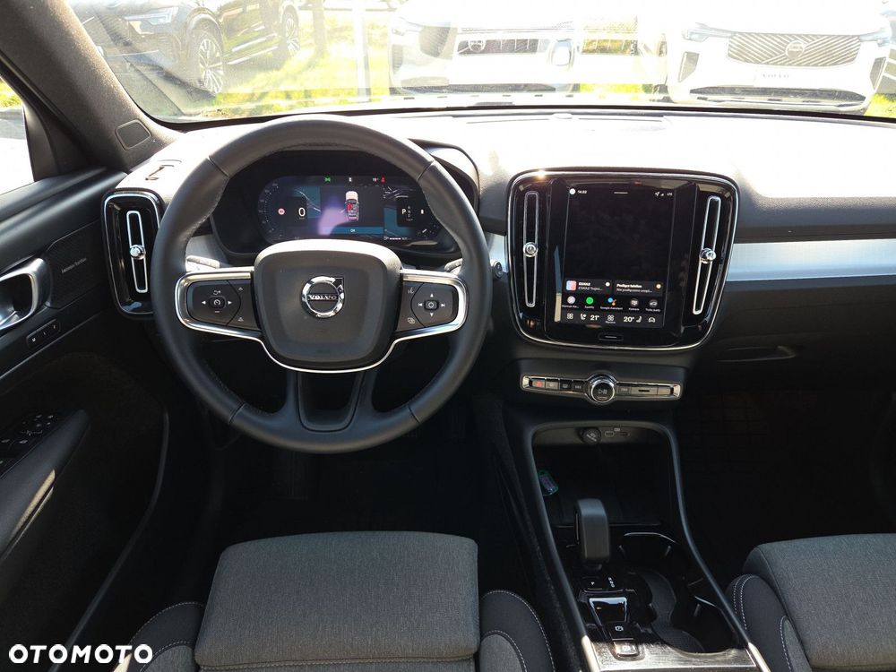 Volvo XC 40 B4 Plus Dark - 13