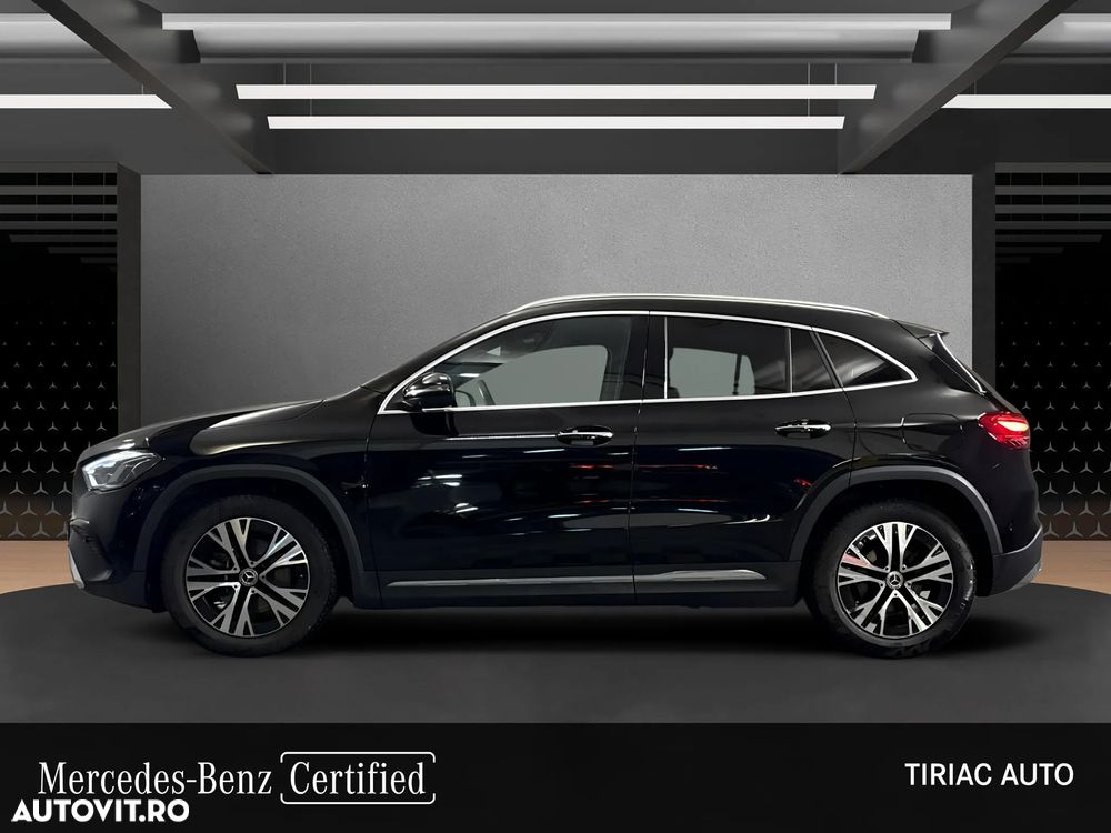 Mercedes-Benz GLA - 4