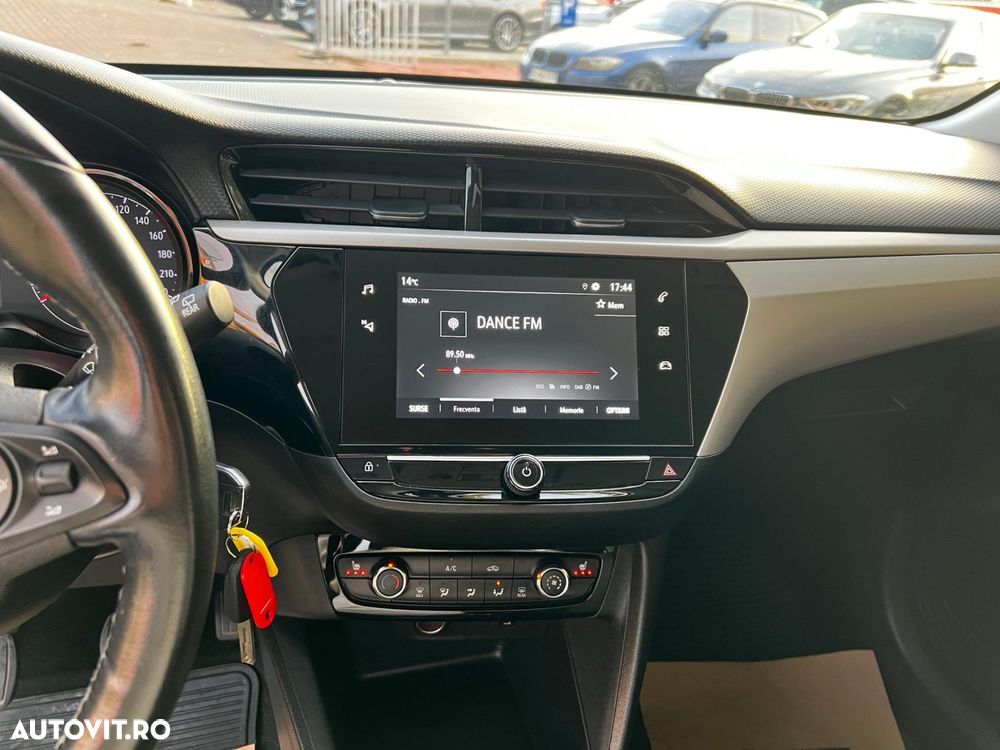 Opel Corsa 1.2 Start/Stop - 28