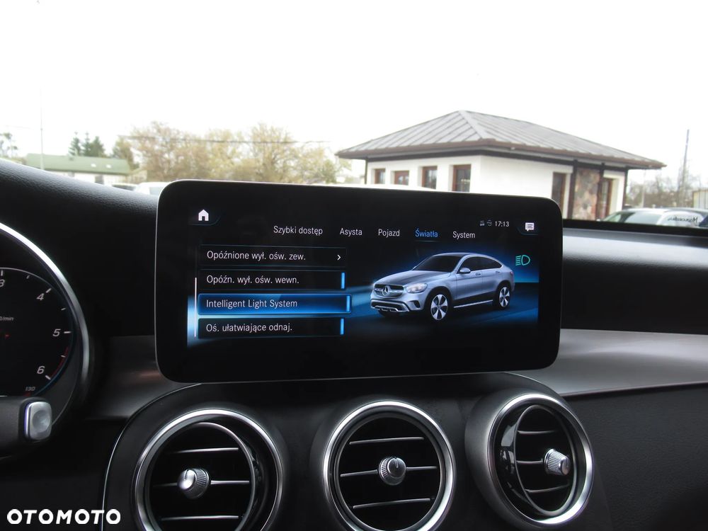 Mercedes-Benz GLC 220 d 4-Matic - 24