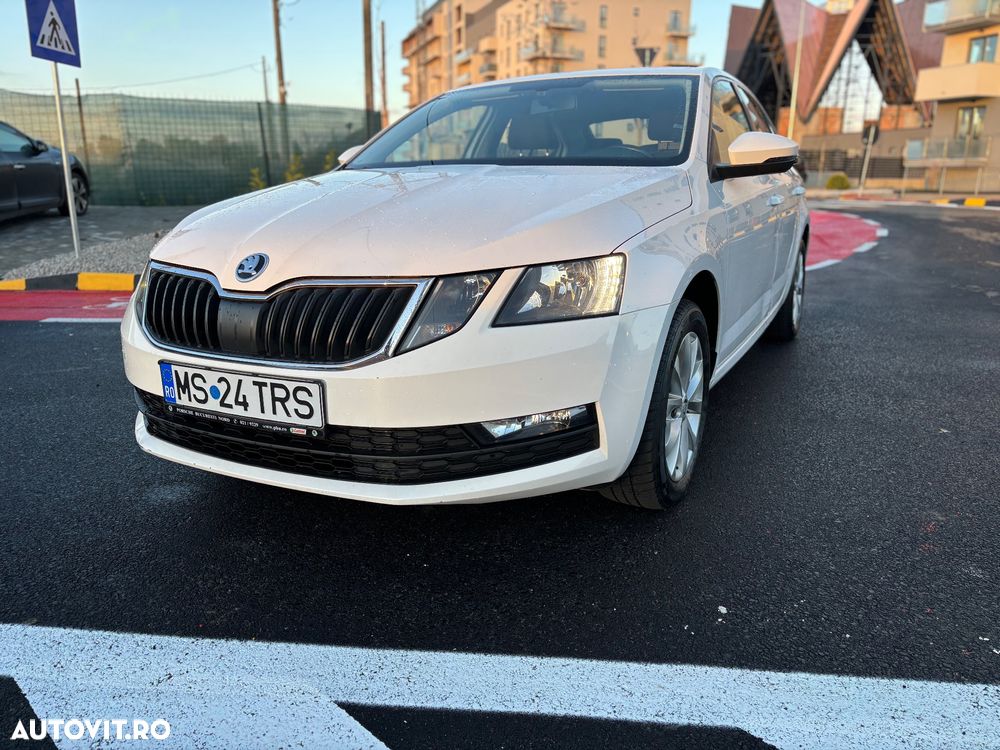 Skoda Octavia - 3