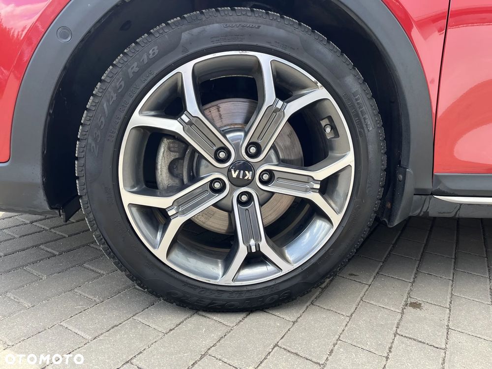 Kia XCeed 1.6 T-GDI L Business Line DCT - 18