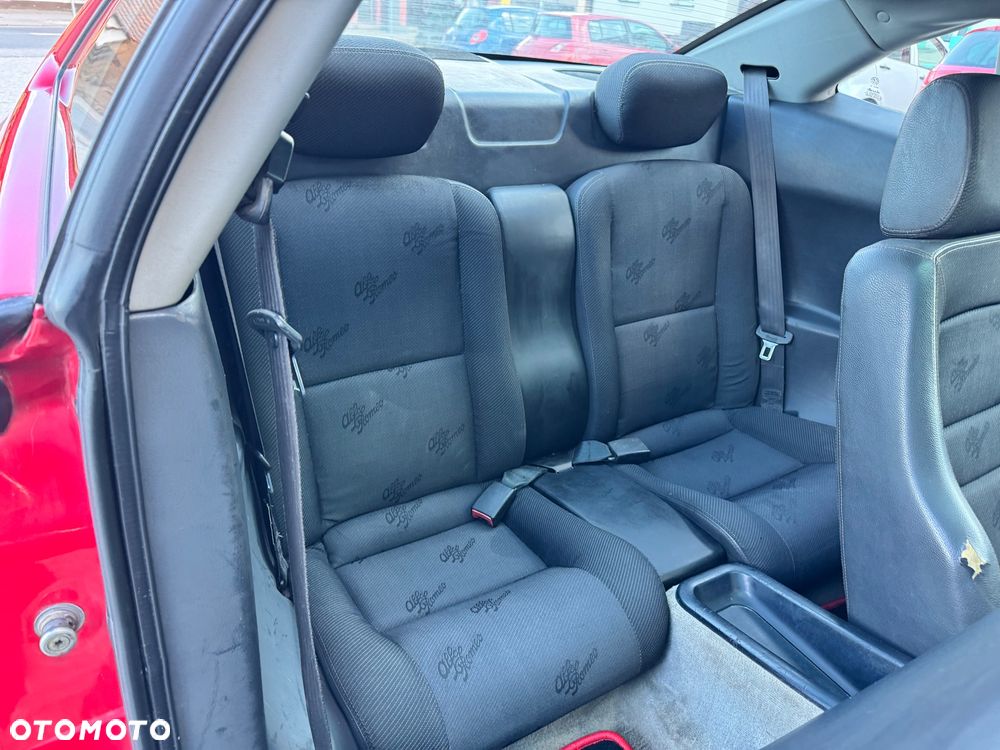 Alfa Romeo GTV 2.0 Twin Spark Base - 30