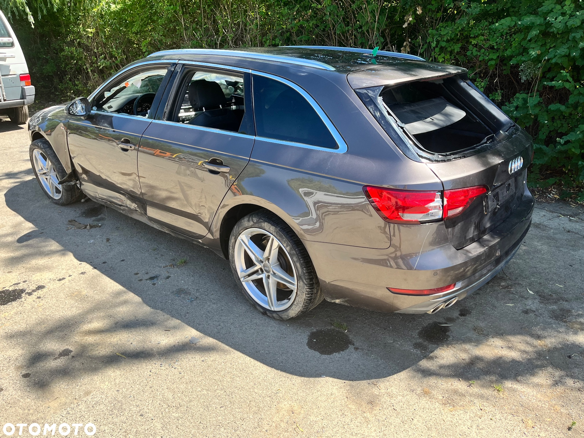 Audi A4 2.0 TDI clean diesel Quattro S tronic - 11