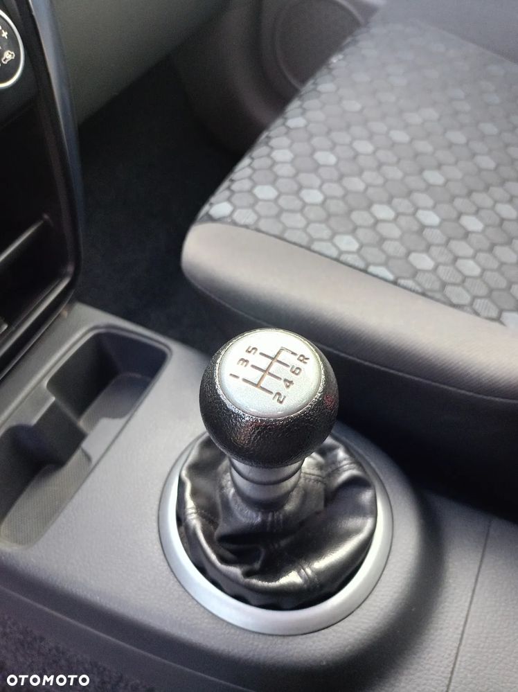 Suzuki SX4 2.0 DDiS Comfort 4WD - 12