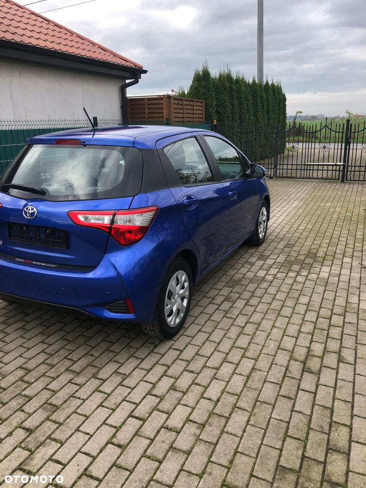 Toyota Yaris - 15