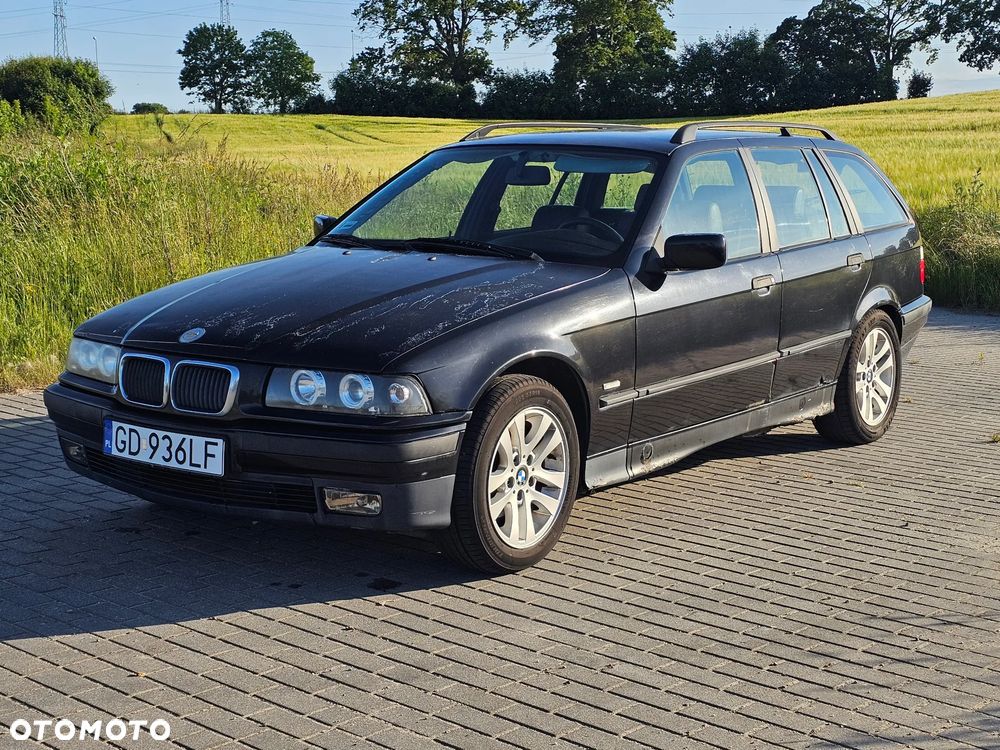 BMW Seria 3 316i - 8