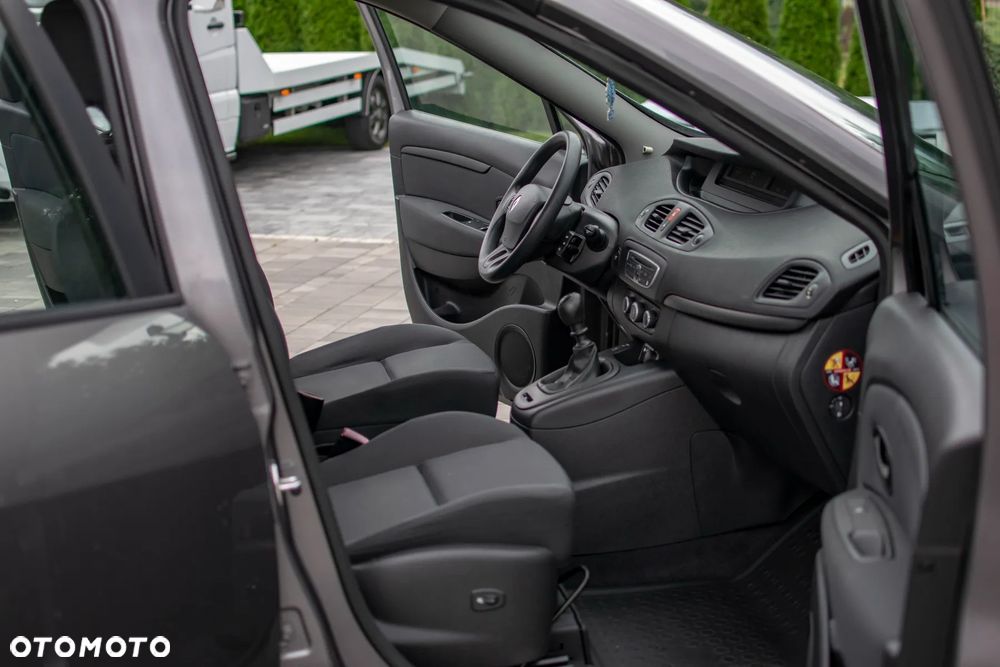 Renault Scenic - 38