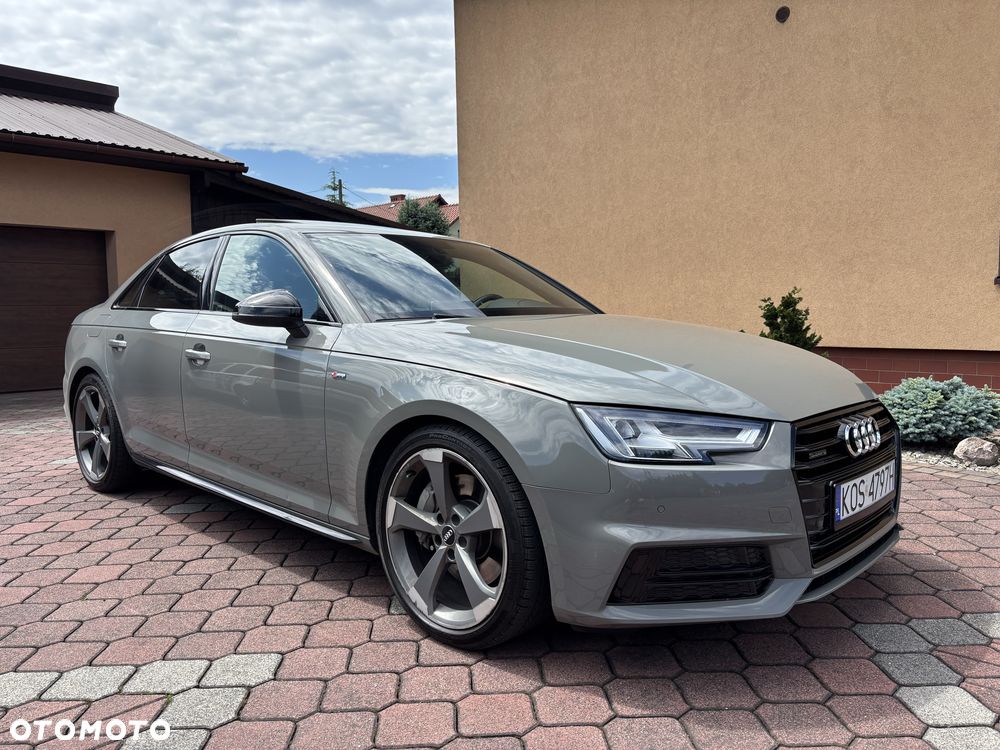 Audi A4 Limousine - 1