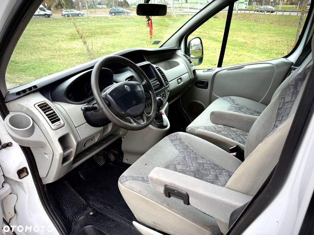 Renault Trafic - 6