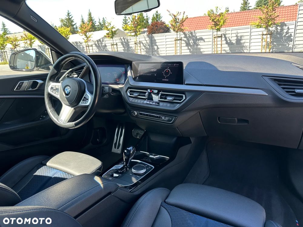 BMW Seria 2 218i M Sport - 10