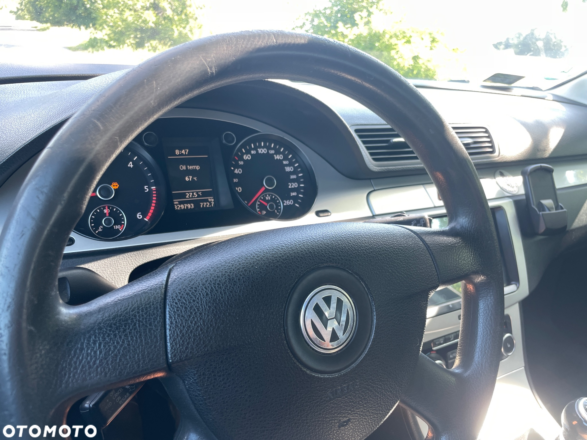 Volkswagen Passat 2.0 TDI Comfortline - 12