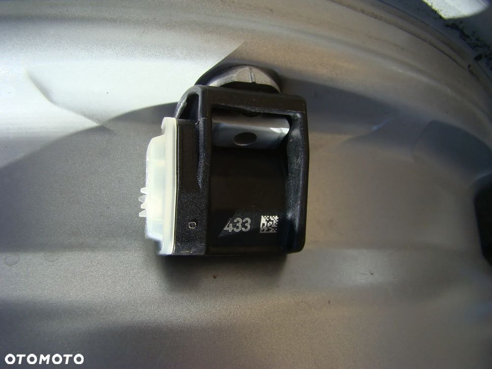 a213 5x112 Mercedes W213 S213 C238 A238 Vito V-klasa W447 W211 W124 8jx18 TPMS - 8