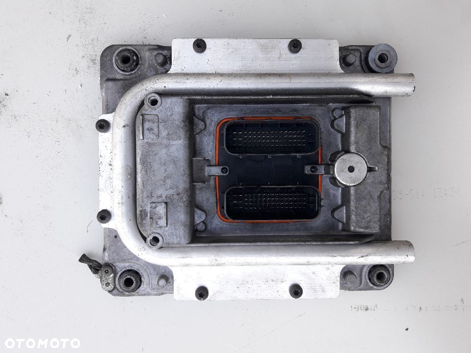 Sterownik Komputer silnika DXI 7 - 2