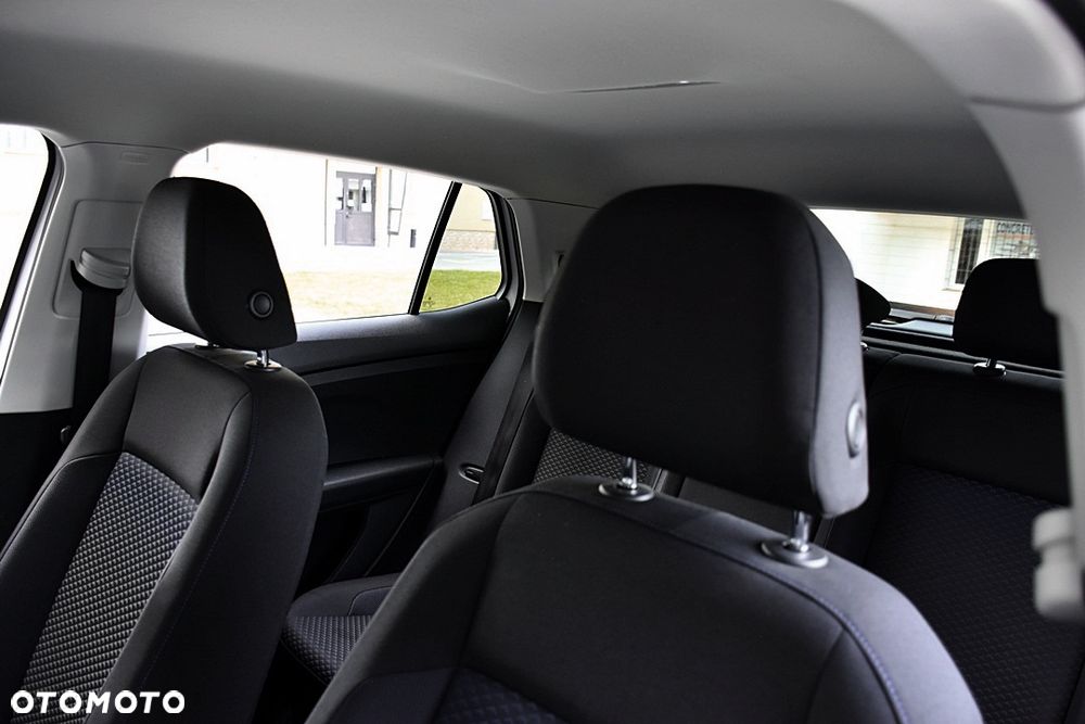 Volkswagen T-Cross 1.0 TSI OPF UNITED - 35