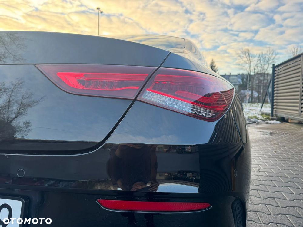 Mercedes-Benz CLA 200 AMG Line 7G-DCT - 11