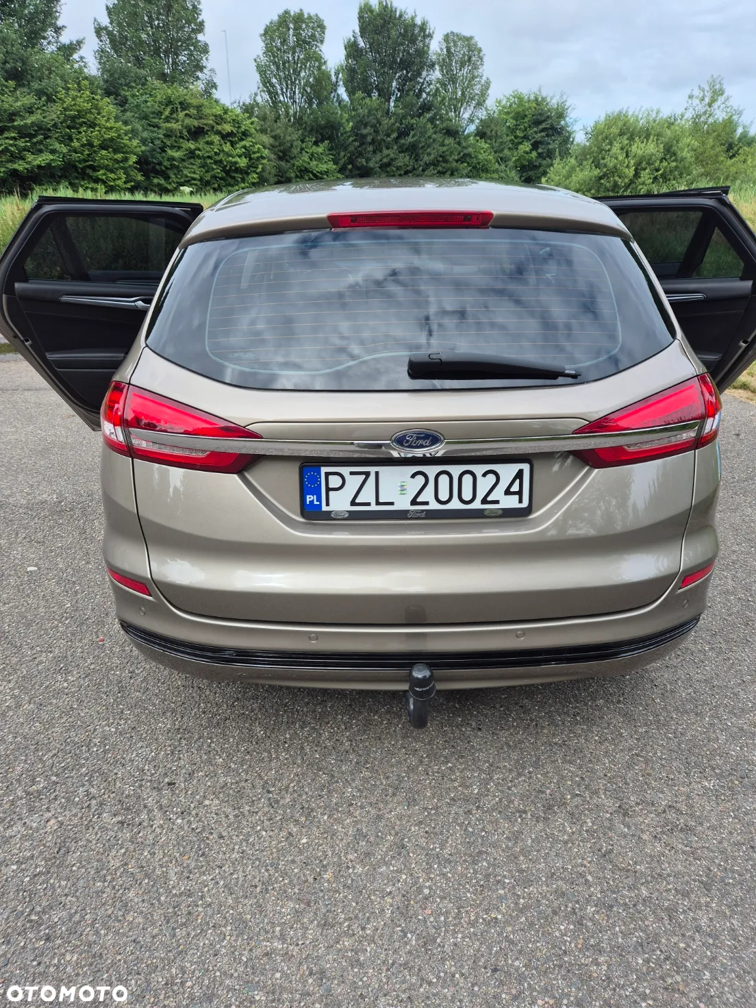 Ford Mondeo 2.0 EcoBlue Titanium - 12