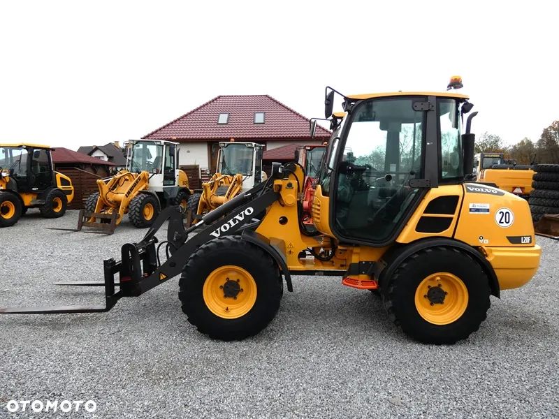 Volvo L20F Z Niemiec / Tylko 2.300mtg / Stan Idealny / - 1
