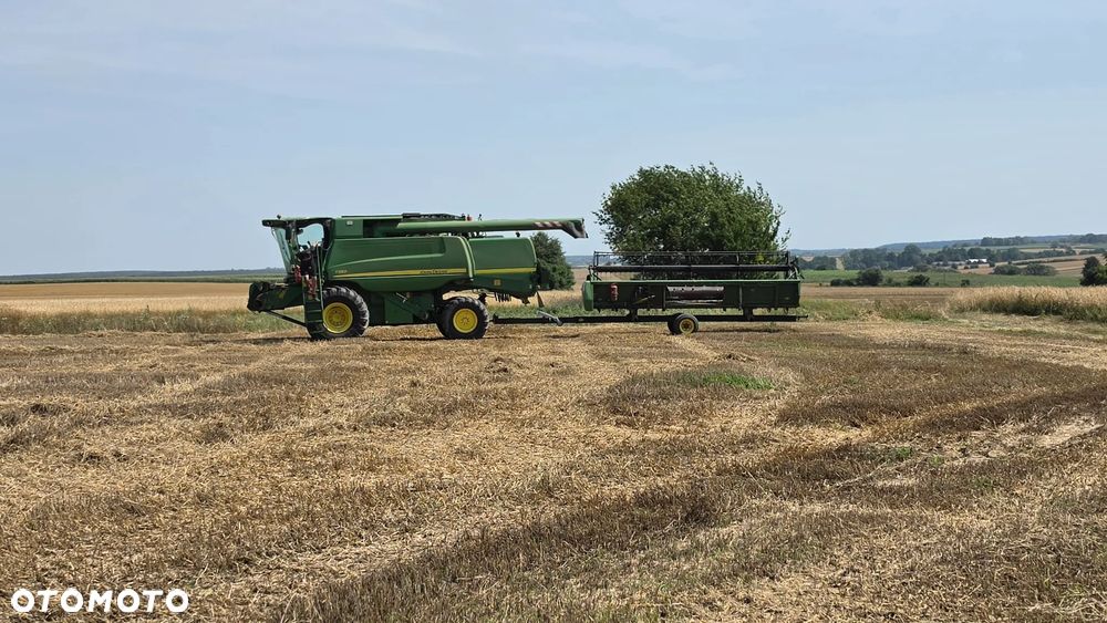 John Deere T550 Tylko 1460 Mtg 5.5m 618R Tucano 550  Kombajn do Zboża  Lexion 530 Tucano 450  Tucano 550 Lexion 520 JOHN 660 W650 T650 - 8