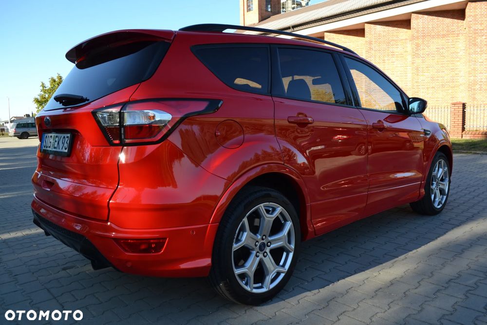 Ford Kuga 1.5 EcoBoost 2x4 ST-Line - 7