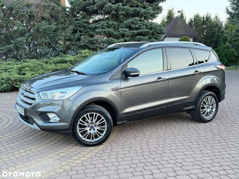 Ford Kuga - 4