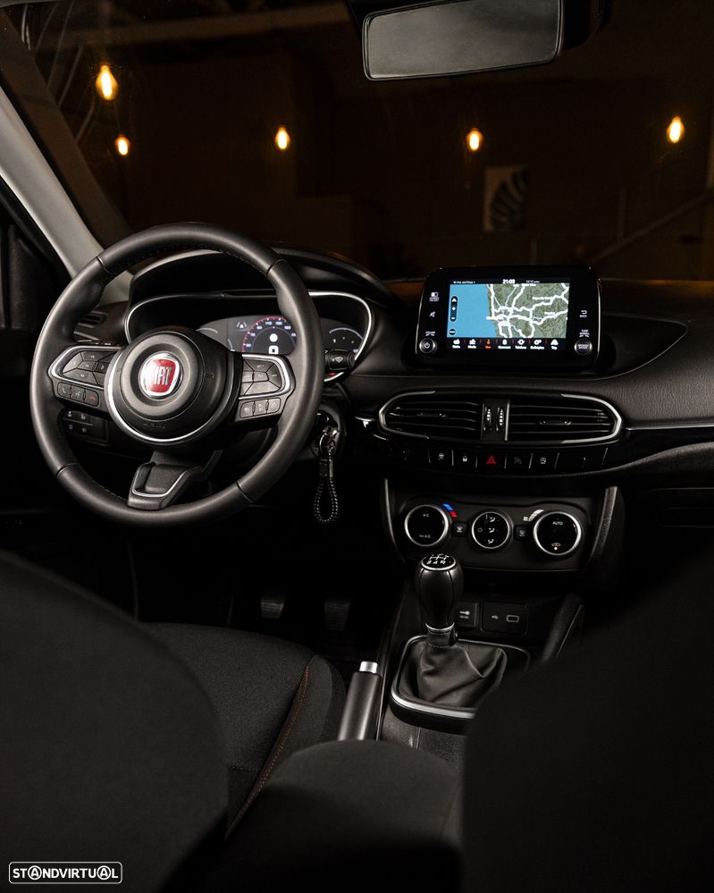 Fiat Tipo Station Wagon Cross 1.0 GSE T3 Cross - 8