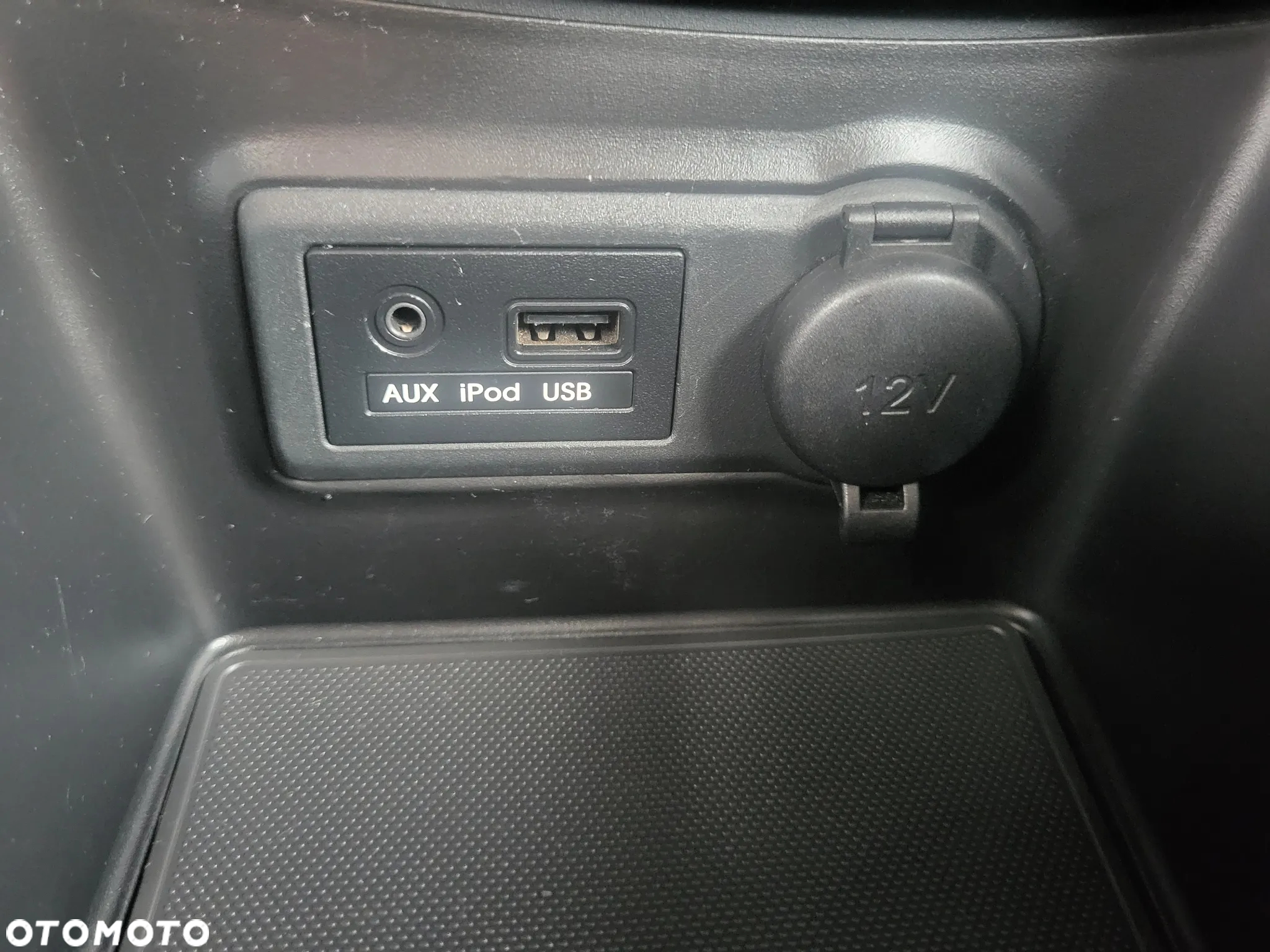 Hyundai ix20 1.4 blue - 17