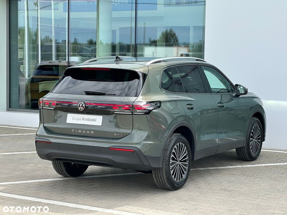 Volkswagen Tiguan - 5