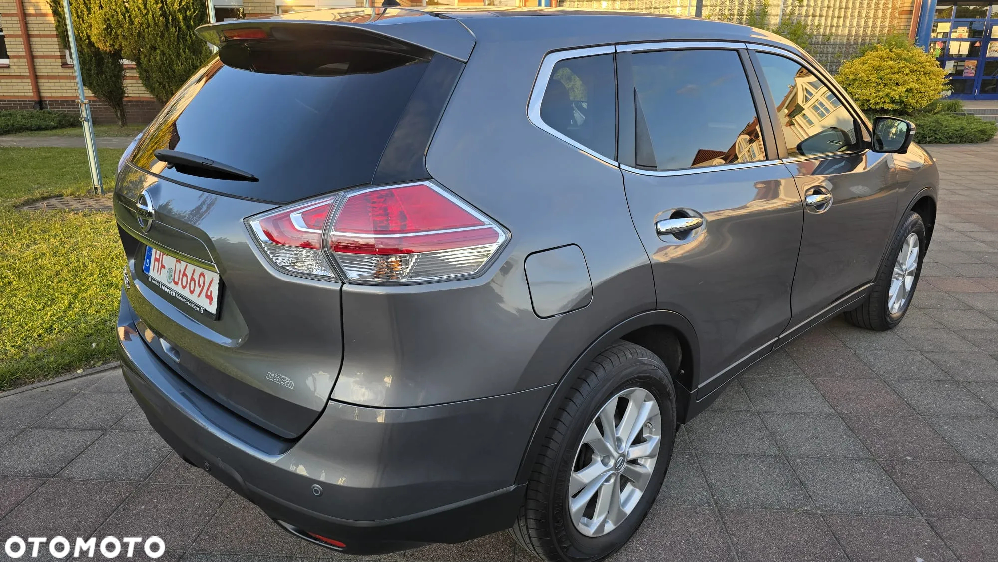 Nissan X-Trail - 5