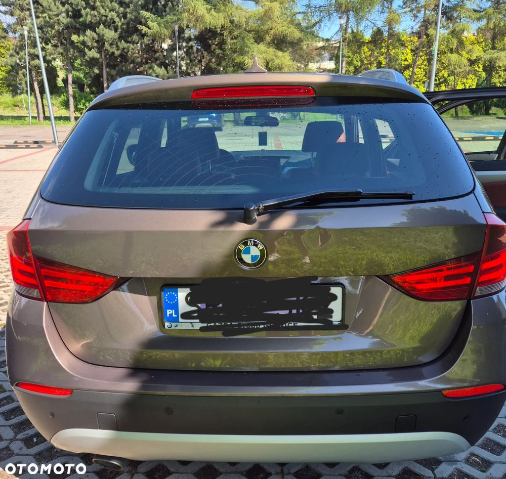 BMW X1 xDrive20d - 13