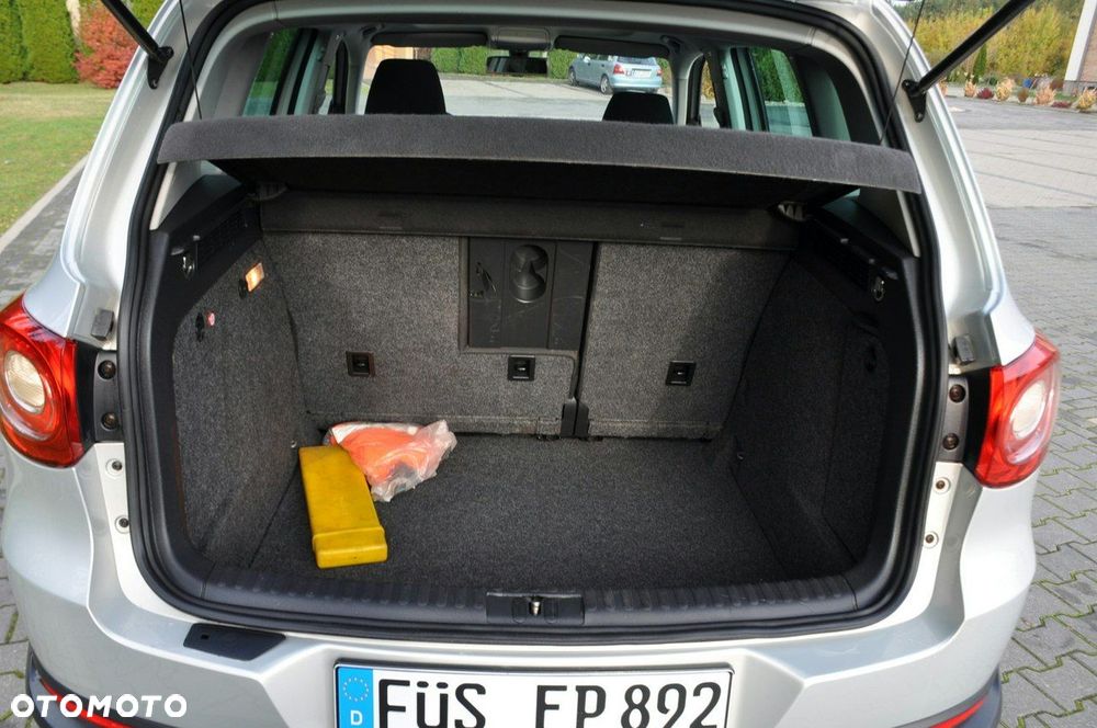 Volkswagen Tiguan - 38