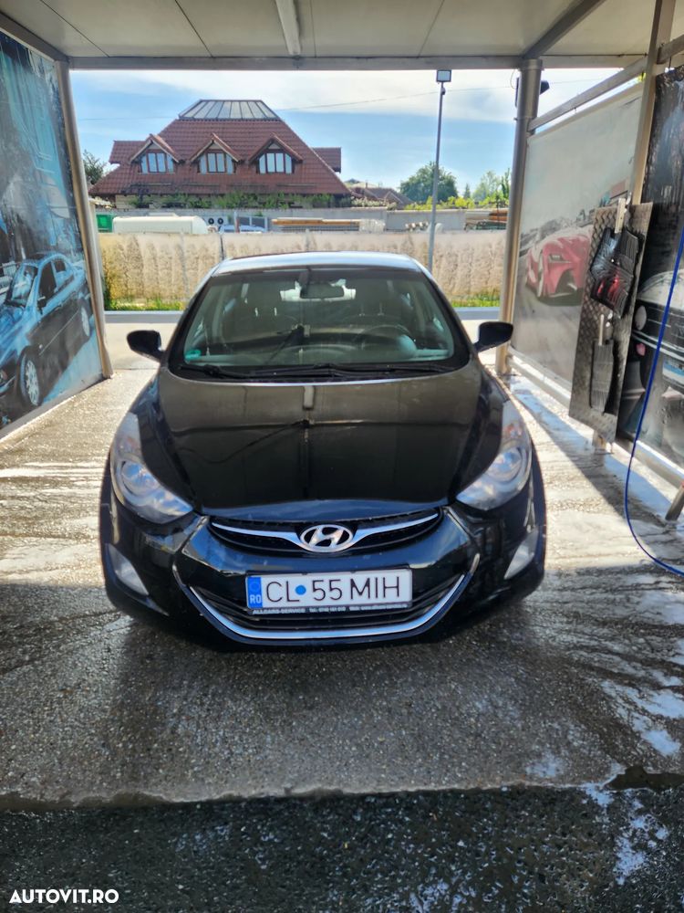 Hyundai Elantra 1.6 MPi - 1
