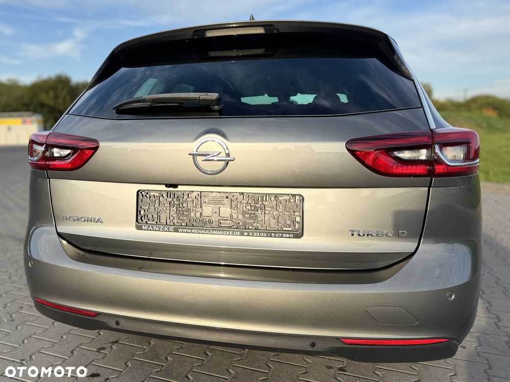 Opel Insignia - 8
