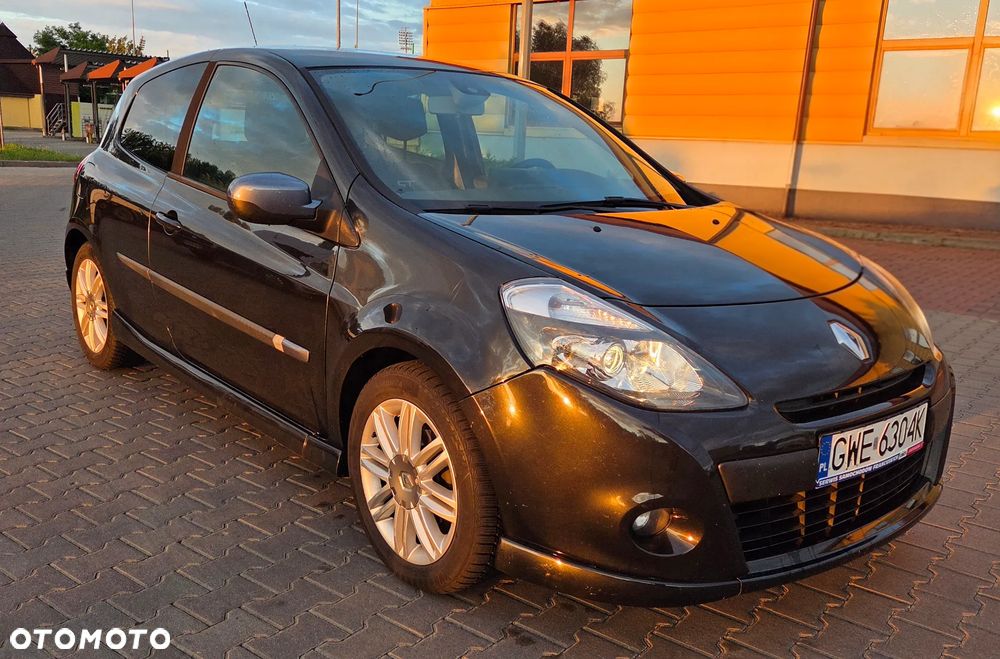 Renault Clio 1.6 16V GT - 2